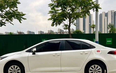 Toyota Corolla, 2023 год, 1 255 000 рублей, 5 фотография