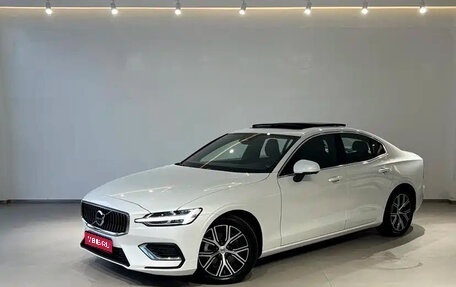 Volvo S60 III, 2026 год, 4 000 000 рублей, 1 фотография