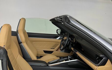 Porsche 911, 2023 год, 29 500 000 рублей, 26 фотография