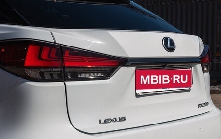 Lexus RX IV рестайлинг, 2019 год, 5 750 000 рублей, 12 фотография