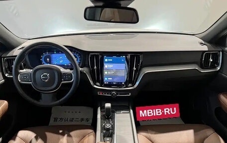 Volvo S60 III, 2026 год, 4 000 000 рублей, 9 фотография