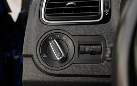 Volkswagen Polo VI (EU Market), 2019 год, 1 300 000 рублей, 18 фотография