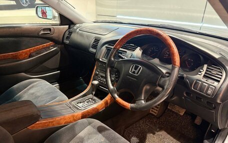 Honda Inspire III, 2001 год, 470 000 рублей, 10 фотография