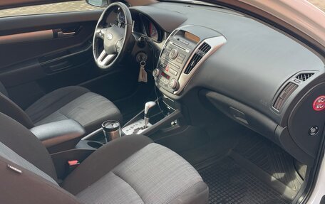 KIA cee'd I рестайлинг, 2011 год, 800 000 рублей, 24 фотография