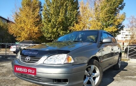 Toyota Avensis III рестайлинг, 2001 год, 437 000 рублей, 2 фотография