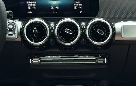 Mercedes-Benz GLB, 2020 год, 2 290 000 рублей, 9 фотография