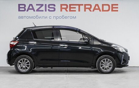 Toyota Vitz, 2019 год, 1 400 000 рублей, 5 фотография