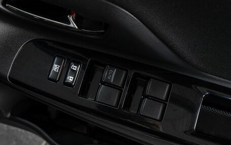 Toyota Vitz, 2019 год, 1 400 000 рублей, 12 фотография