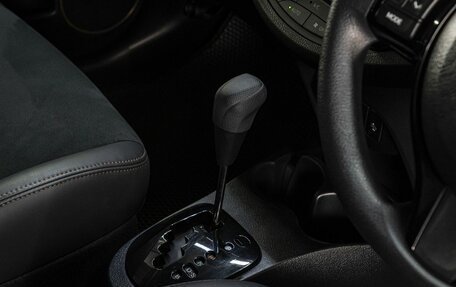 Toyota Vitz, 2019 год, 1 400 000 рублей, 24 фотография