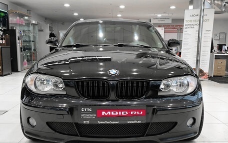 BMW 1 серия, 2008 год, 690 000 рублей, 2 фотография