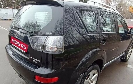 Mitsubishi Outlander III рестайлинг 3, 2008 год, 930 000 рублей, 6 фотография