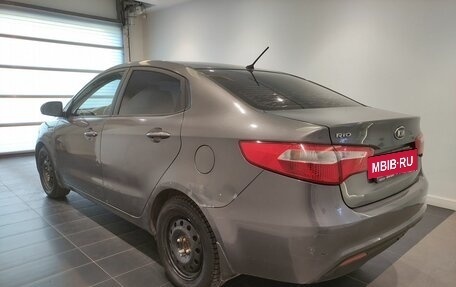 KIA Rio III рестайлинг, 2012 год, 599 000 рублей, 2 фотография