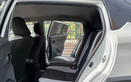 Toyota Yaris XP150 рестайлинг, 2022 год, 1 340 000 рублей, 14 фотография