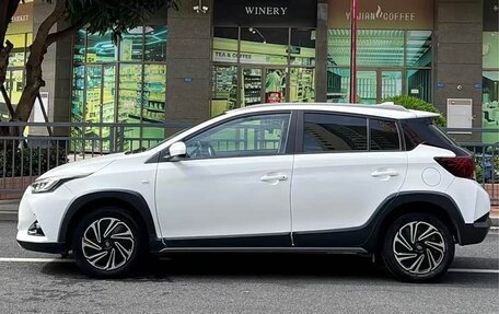 Toyota Yaris XP150 рестайлинг, 2022 год, 1 340 000 рублей, 5 фотография