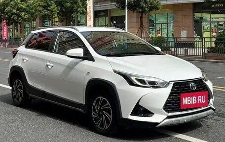 Toyota Yaris XP150 рестайлинг, 2022 год, 1 340 000 рублей, 3 фотография