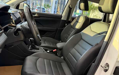 Volkswagen Tharu, 2023 год, 1 695 000 рублей, 10 фотография