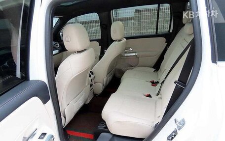 Mercedes-Benz GLB, 2023 год, 3 500 888 рублей, 7 фотография