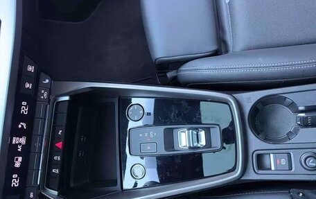 Audi A3, 2022 год, 2 220 000 рублей, 14 фотография