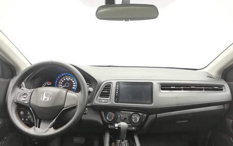 Honda Vezel, 2021 год, 1 351 900 рублей, 10 фотография