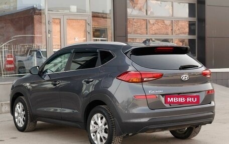 Hyundai Tucson III, 2019 год, 2 300 000 рублей, 7 фотография