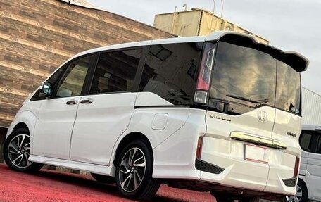 Honda Stepwgn IV, 2016 год, 1 490 000 рублей, 4 фотография