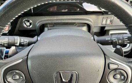 Honda Stepwgn IV, 2016 год, 1 490 000 рублей, 15 фотография