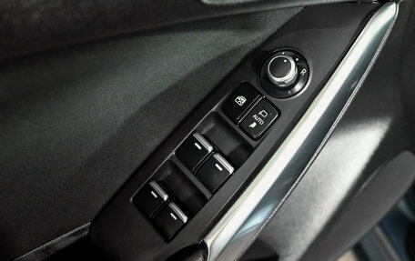 Mazda 6, 2017 год, 2 070 000 рублей, 13 фотография