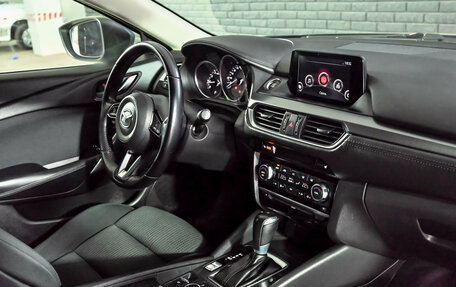 Mazda 6, 2017 год, 2 070 000 рублей, 18 фотография