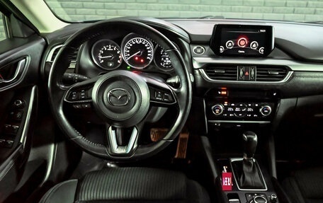 Mazda 6, 2017 год, 2 070 000 рублей, 17 фотография
