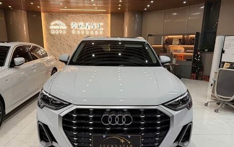 Audi Q3, 2022 год, 2 320 000 рублей, 2 фотография