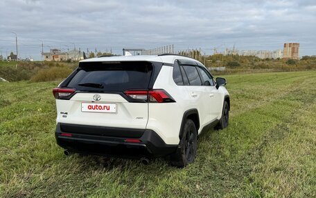 Toyota RAV4, 2021 год, 3 480 000 рублей, 7 фотография