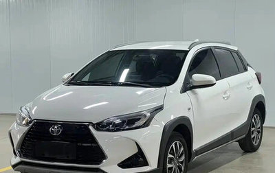 Toyota Yaris XP150 рестайлинг, 2022 год, 1 027 000 рублей, 1 фотография