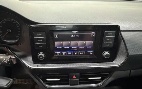 Volkswagen Polo VI (EU Market), 2020 год, 1 557 000 рублей, 9 фотография