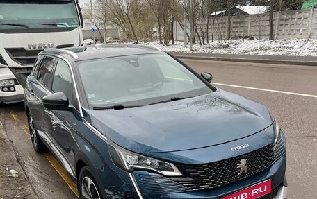 Peugeot 5008 II, 2021 год, 2 270 000 рублей, 1 фотография