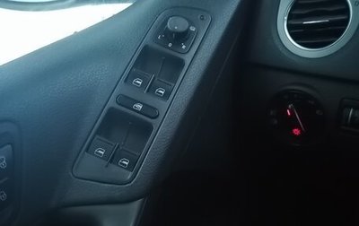 Volkswagen Tiguan I, 2009 год, 900 000 рублей, 1 фотография