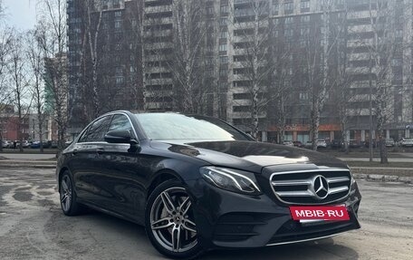 Mercedes-Benz E-Класс, 2018 год, 4 350 000 рублей, 2 фотография