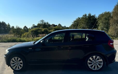 BMW 1 серия, 2007 год, 900 000 рублей, 2 фотография