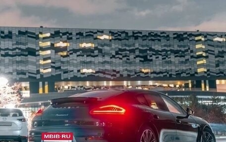 Porsche Panamera II рестайлинг, 2015 год, 2 790 000 рублей, 15 фотография