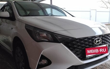 Hyundai Solaris II рестайлинг, 2021 год, 1 830 000 рублей, 12 фотография