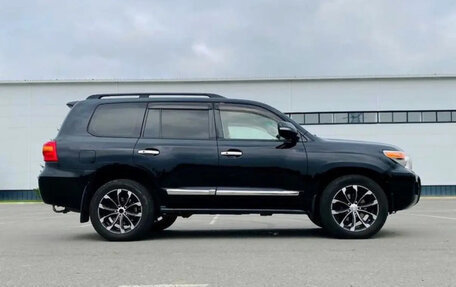 Toyota Land Cruiser 200, 2012 год, 3 590 000 рублей, 9 фотография