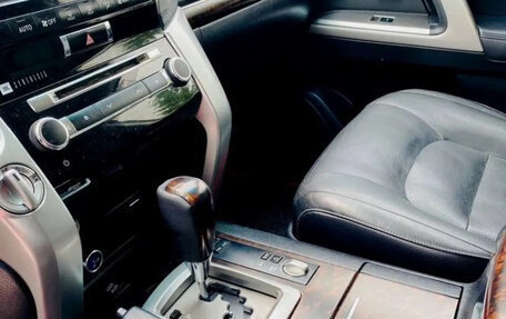 Toyota Land Cruiser 200, 2012 год, 3 590 000 рублей, 3 фотография