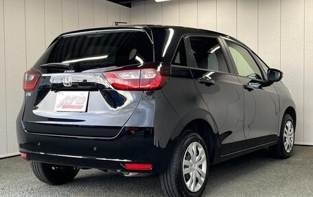 Honda Fit, 2023 год, 1 250 000 рублей, 4 фотография