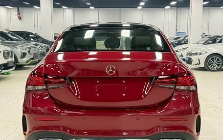 Mercedes-Benz A-Класс, 2021 год, 1 780 000 рублей, 5 фотография