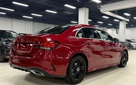 Mercedes-Benz A-Класс, 2021 год, 1 780 000 рублей, 6 фотография