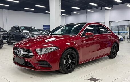 Mercedes-Benz A-Класс, 2021 год, 1 780 000 рублей, 3 фотография