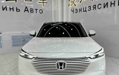 Honda Vezel, 2023 год, 1 745 000 рублей, 2 фотография