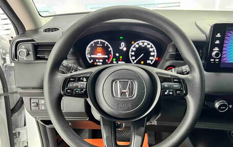 Honda Vezel, 2023 год, 1 745 000 рублей, 11 фотография