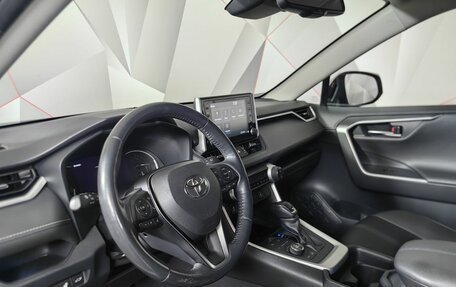 Toyota RAV4, 2019 год, 3 700 000 рублей, 18 фотография