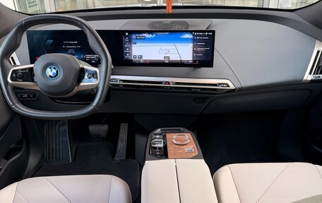 BMW iX, 2021 год, 6 700 000 рублей, 9 фотография