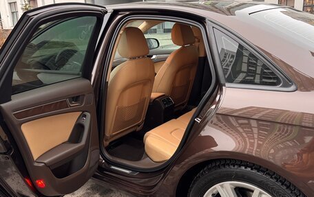 Audi A4, 2015 год, 1 920 000 рублей, 13 фотография